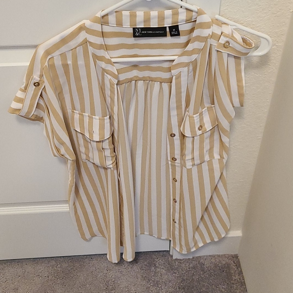 Short sleeve blouse